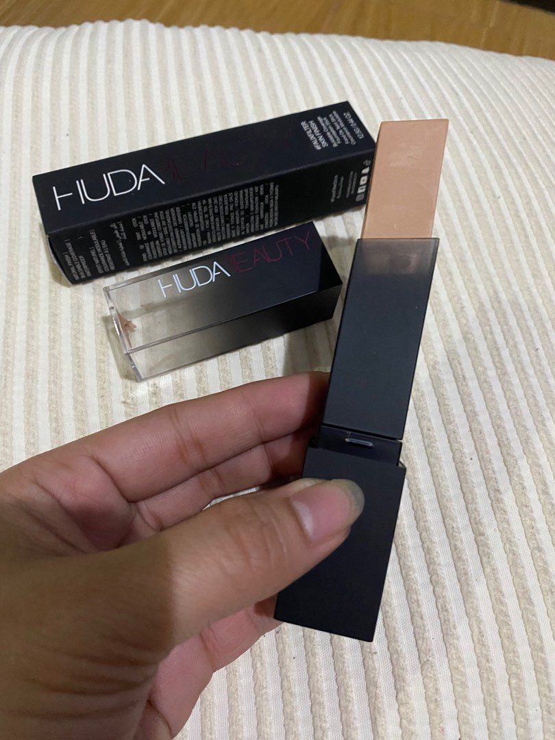 Huda Beauty Faux Filter Concealer on Carousell