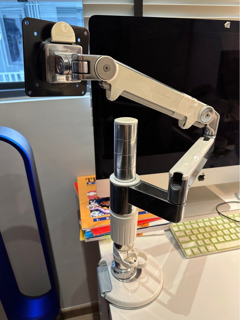 Humanscale M/flex M2.1 Ergonomic Monitor Arm, Computers & Tech, Parts ...