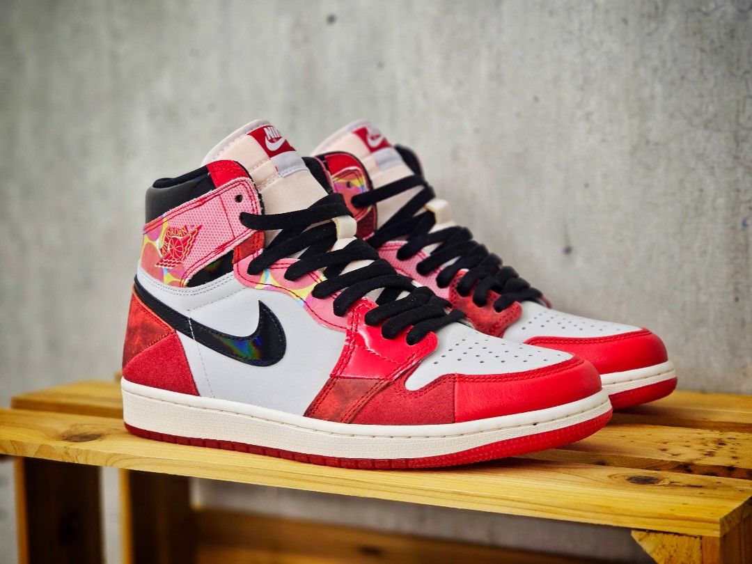 Lacage on sale jordan 1