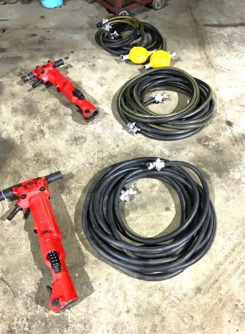 Jack hammer 90 lbs complete set (Category: Construction Tools & Equipment) located in Manila. Submitted by santiago0721 (Listing ID 1233034070, Image 1). Description: Jack hammer 90 lbs complete set Toku Brand With after sales support - parts - warranty - service Heaviest Duty in its classification Used by Maynilad Contractors.