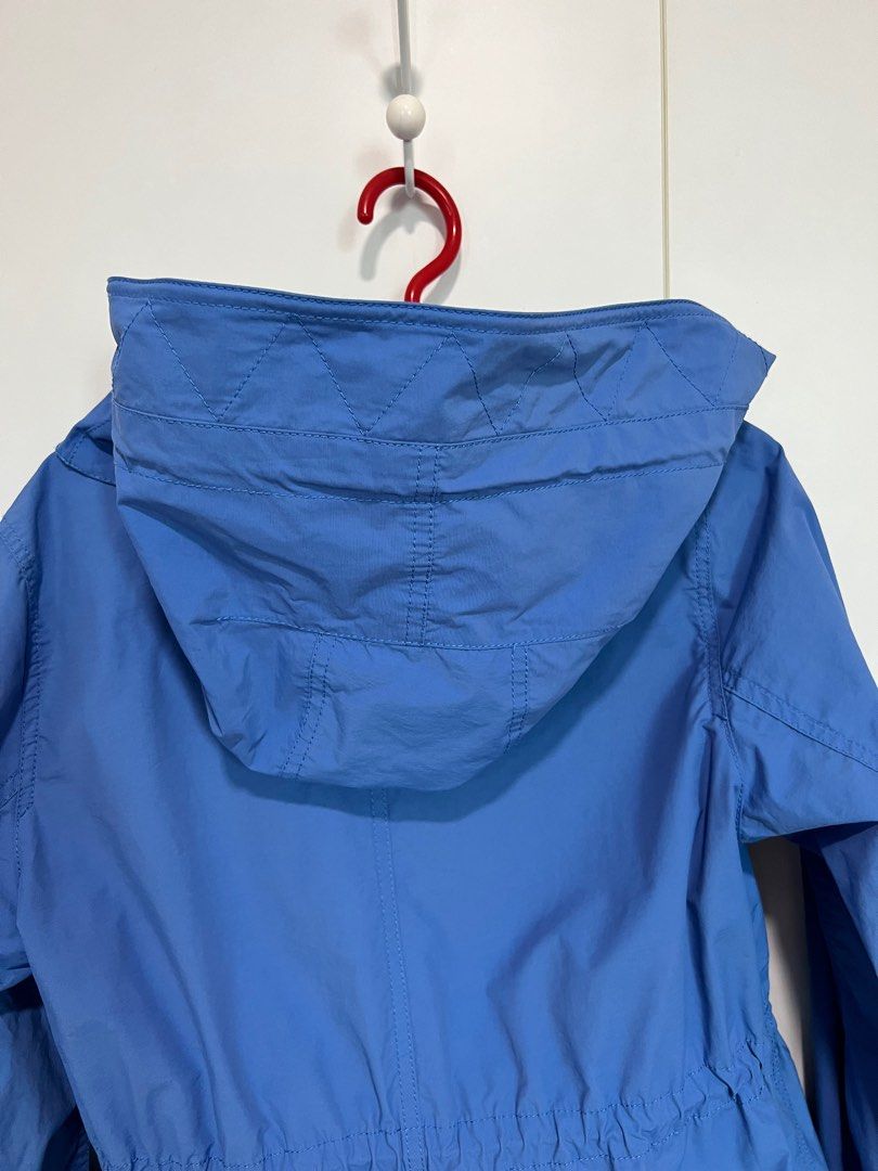 Jacket (Category: Coats, Jackets and Outerwear) located in Singapore. Submitted by tantan007 (Listing ID 1233093415, Image 3). Description: Beautiful Blue jacket . Water repellent yet soft to wear . Waist can be adjustable to look slim. Pls note the pockets are specially designed to put something yet there’s also side pocket to put hand warmer so that hand can put into the side pocket to keep warm . Only very few designers jacket will be so consi