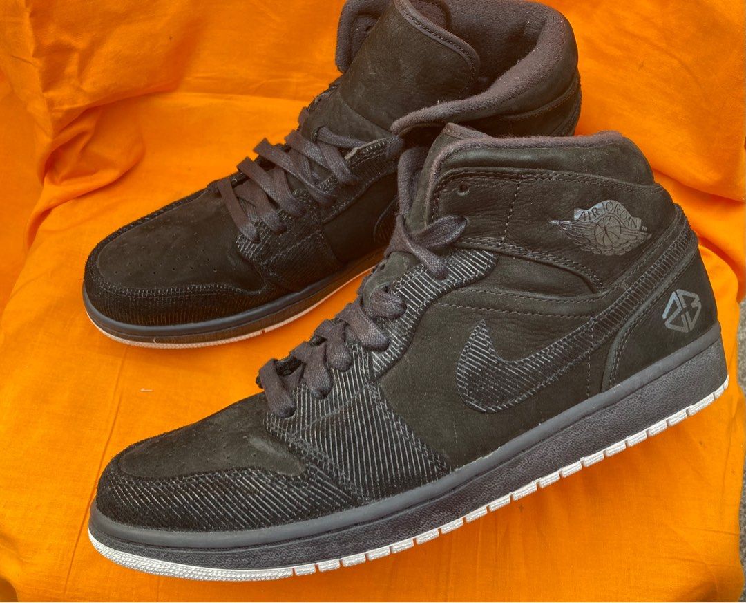 Jordan 1 mid suit and sneakers Men s Fashion Footwear Sneakers