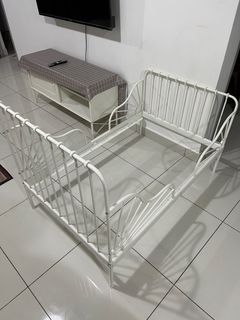 (Category: ) located in . Submitted by ikea.thrift (Listing ID 1233042788, Image 1). Description: .