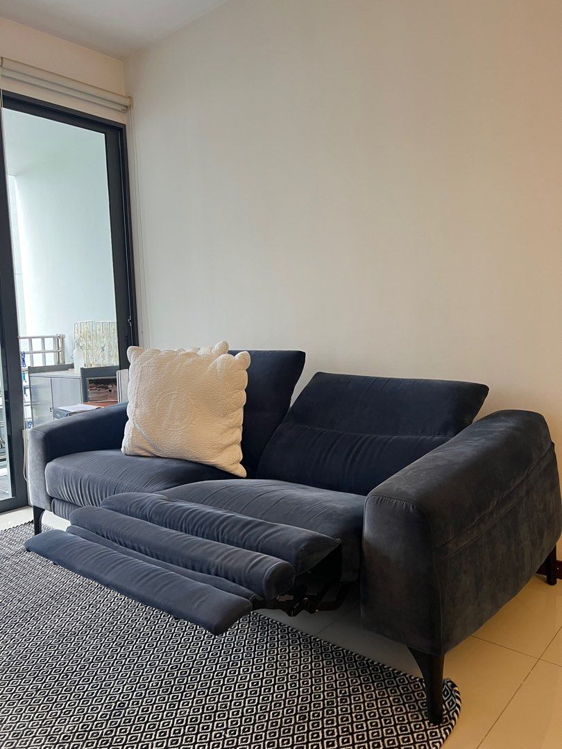 King Living Recliner Sofa 2.5 seater, Furniture & Home Living