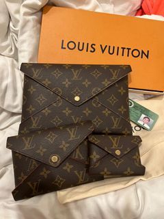 100% Authentic ❤️ louis Vuitton Kirigami Pouch Medium Red Monogram Canvas  Pochette, Luxury, Bags & Wallets on Carousell