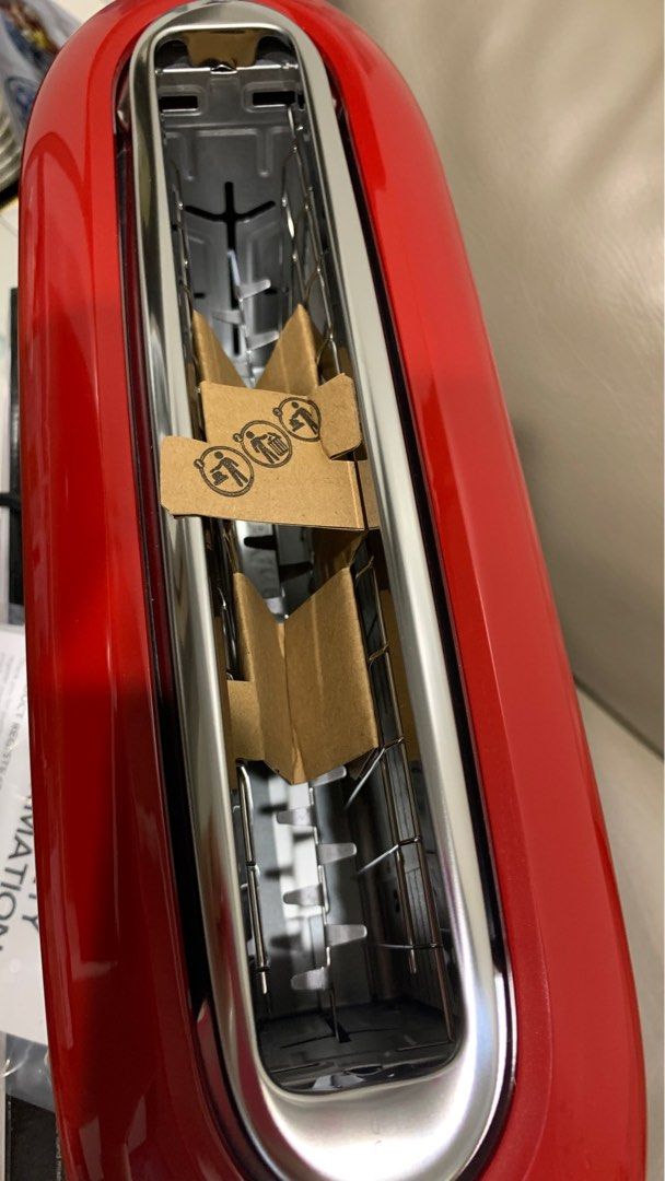 Kitchenaid bread toaster, Furniture & Home Living, Kitchenware