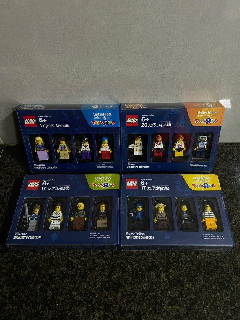 Lego Bricktober 2016 Toys R Us Limited Edition