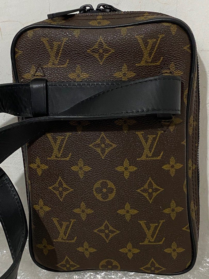 Louis Vuitton Brown Monogram Solar Ray Utility Side Bag Cloth ref