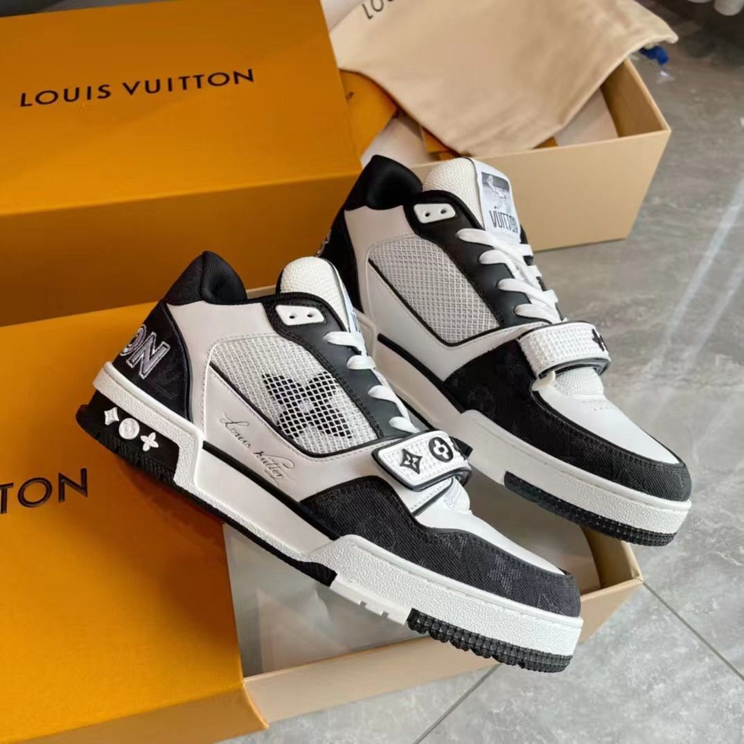 Louis Vuitton sneakers shoes trainers men uk 8, Men's Fashion, Footwear,  Sneakers on Carousell