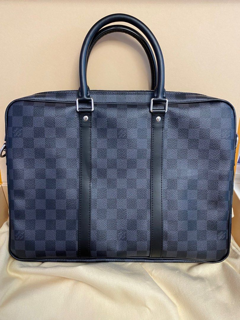 QC Louis Vuitton Porte-Documents Voyage PM Bag (REAL LEATHER, TOP QUALITY  1:1 REP LICA, (Pls Contact Whatsapp at +8618559333945 to make an order or  check details. Wholesale and retail worldwide.) : r/Suplookbag