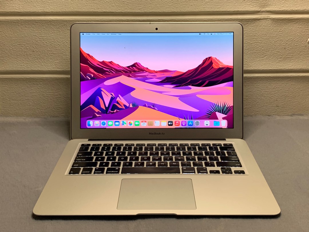 MacBook Air 2015 8/128 13inch on Carousell