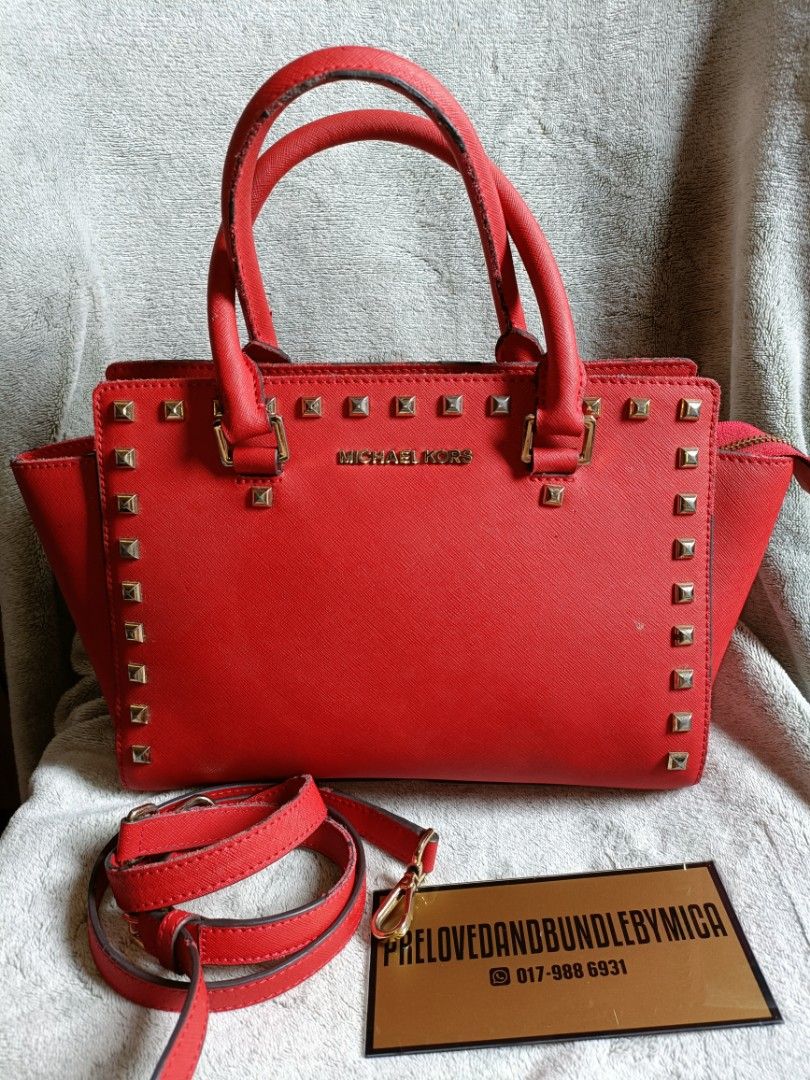 MICHAEL KORS, Luxury, Bags & Wallets on Carousell