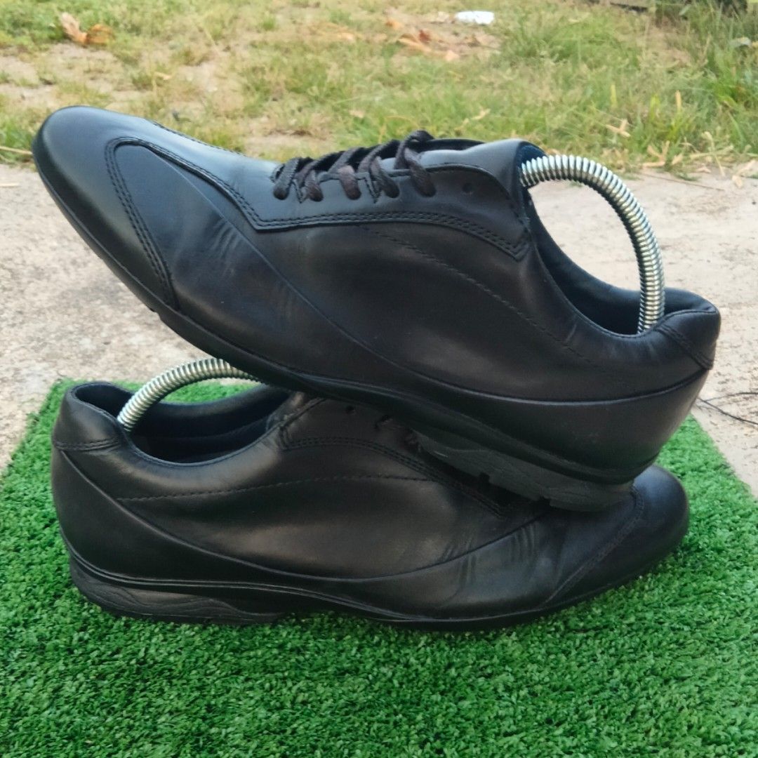 Mizuno leather x10 triple black size 6uk