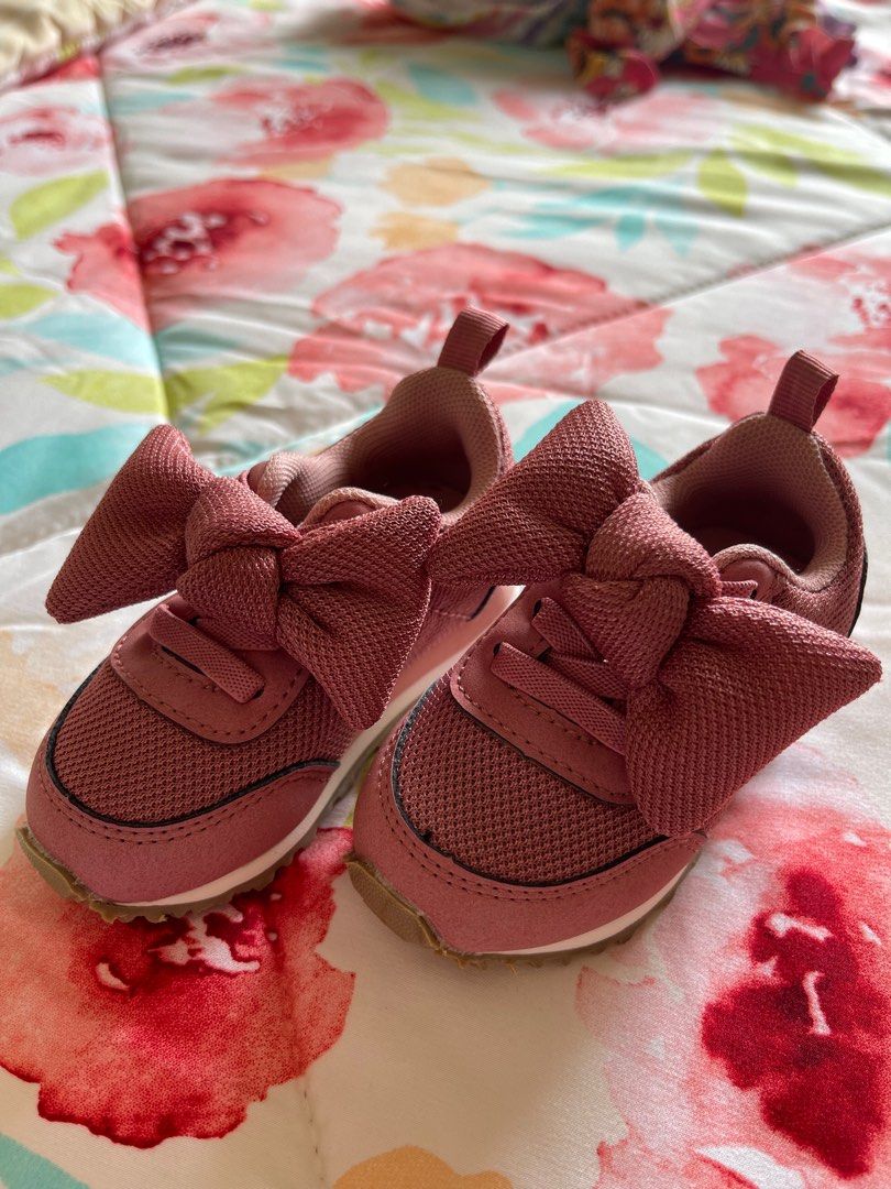 N H M Baby Pink Sport Shoes