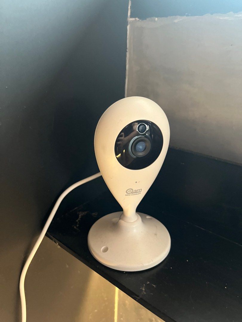 Ozwi camera top