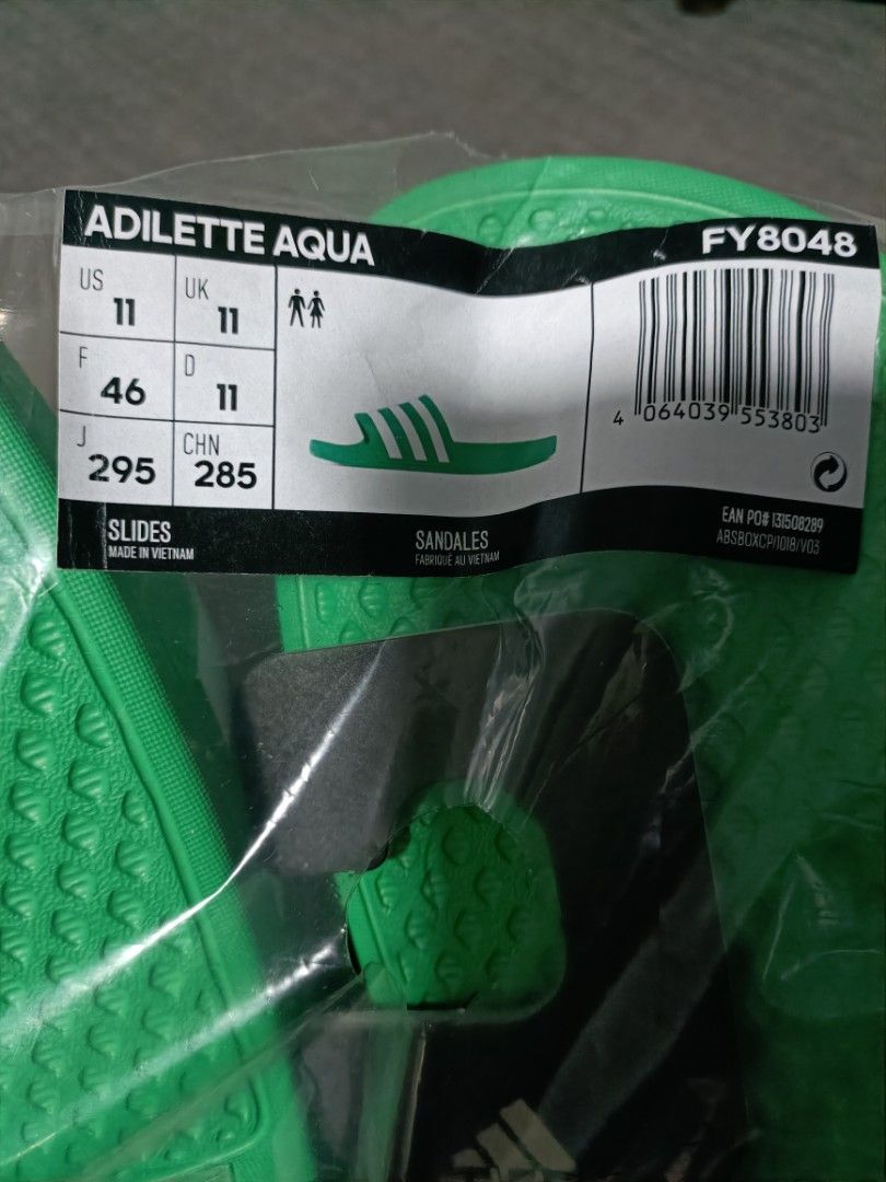NEW Authentic green slides slippers sandals sports aqua white