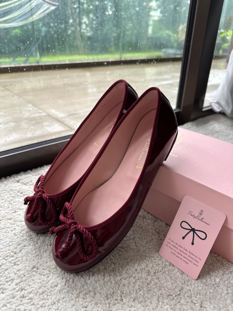 New Pretty Ballerinas Ballet Flat Patent Red Maroon in size 38