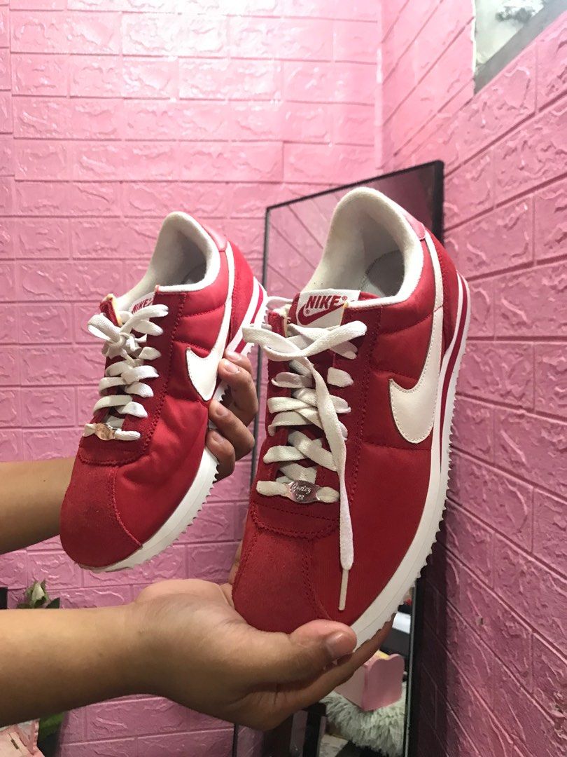 NIKE CORTEZ (Category: Sneakers) located in Davao. Submitted by 4mscllection (Listing ID 1233083639, Image 1). Description: .
