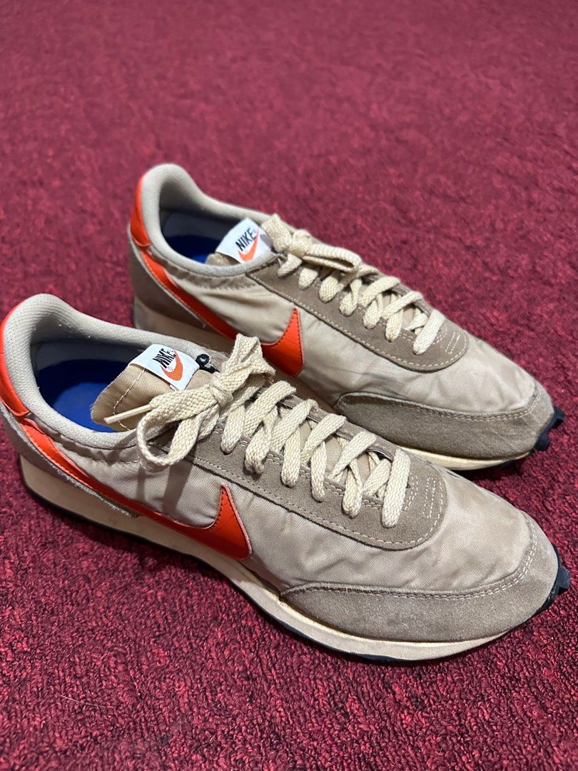 nike daybreak vintage 70s Men s Fashion Footwear Sneakers on