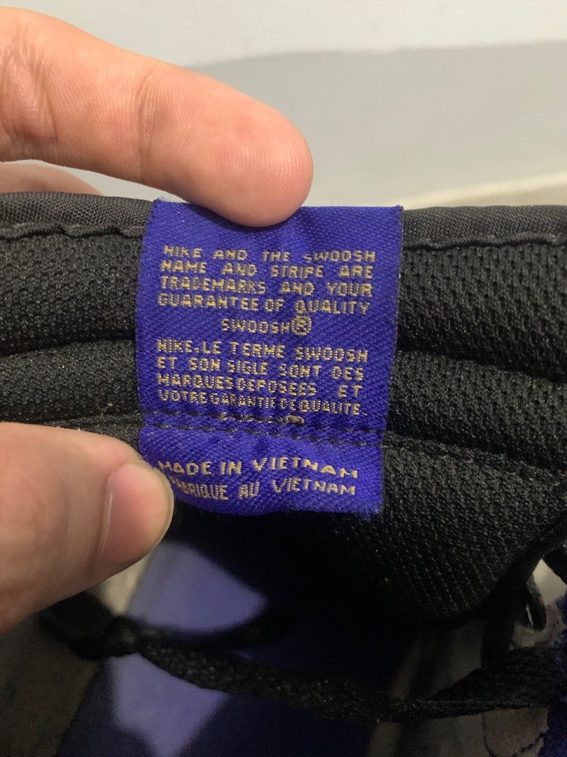 Nike dunks (Category: Sneakers) located in San Juan, La Union. Submitted by jackk00 (Listing ID 1233079276, Image 3). Description: Seen in pictures condition .