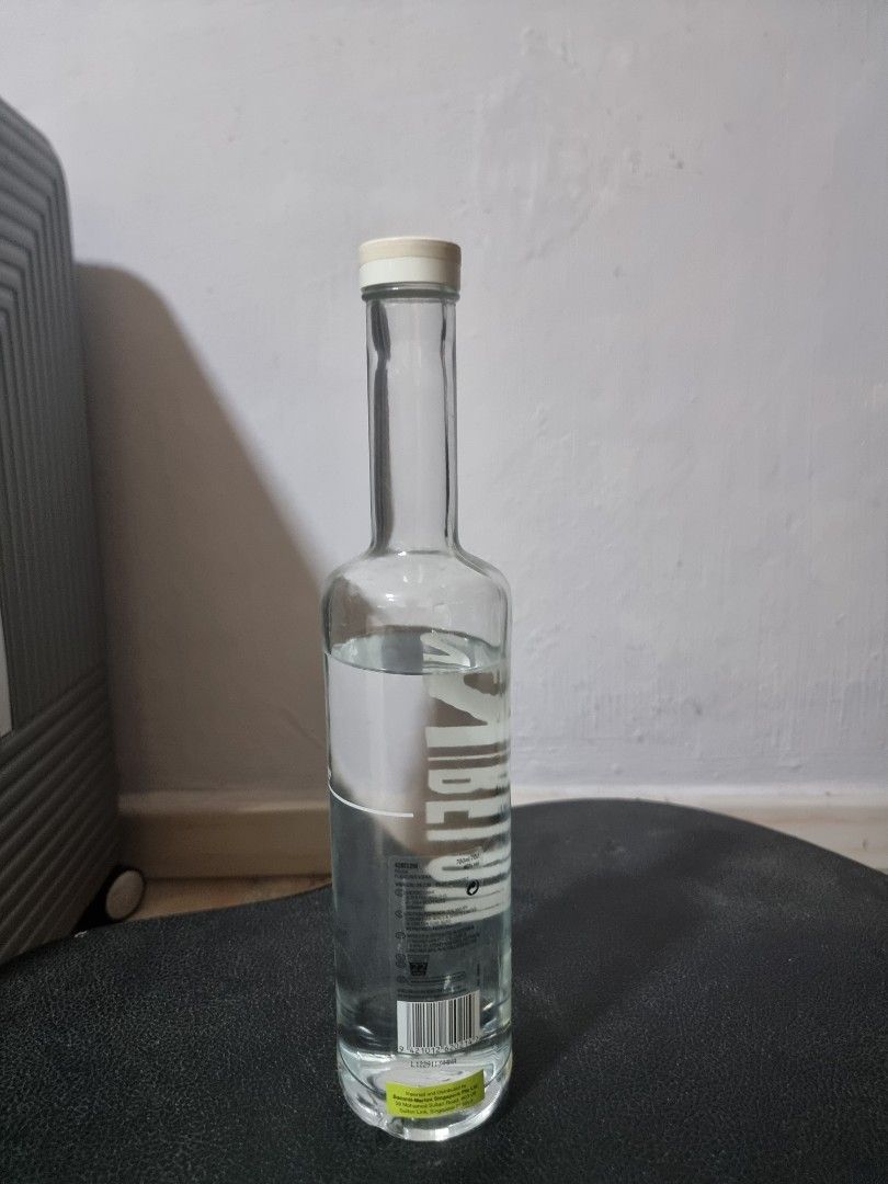 [OPENED] 42 Below Feijoa Vodka, Food & Drinks, Alcoholic Beverages on