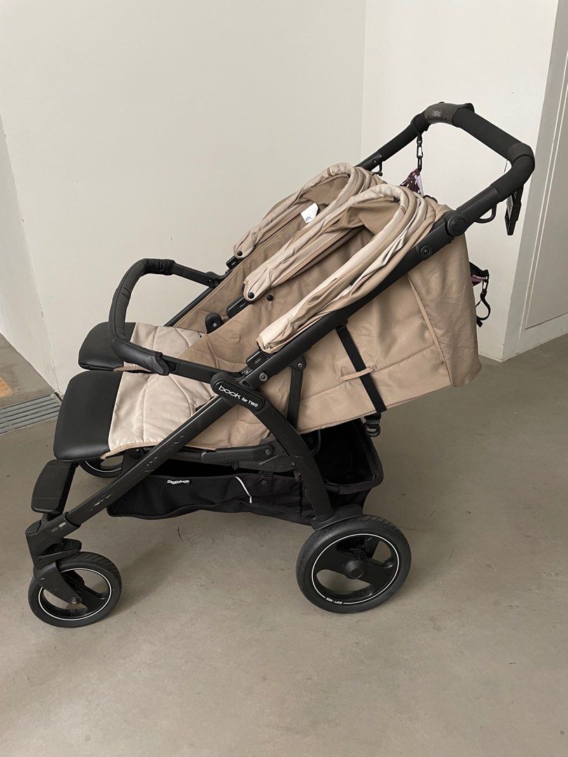 Peg Perego book for two free standing board