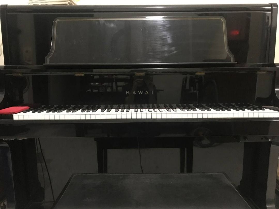 Piano Kawai US70