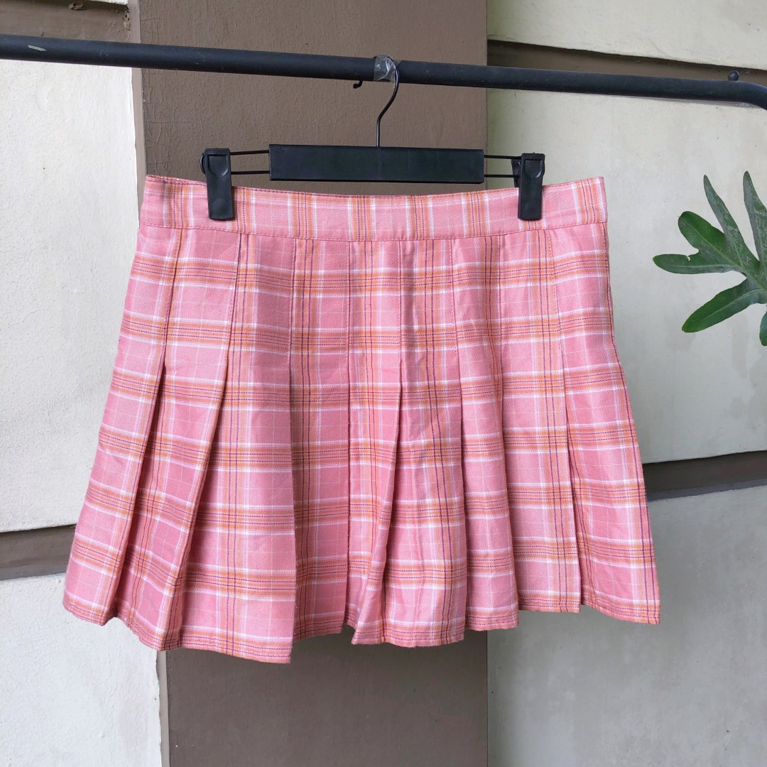 pink pleated skirt on Carousell