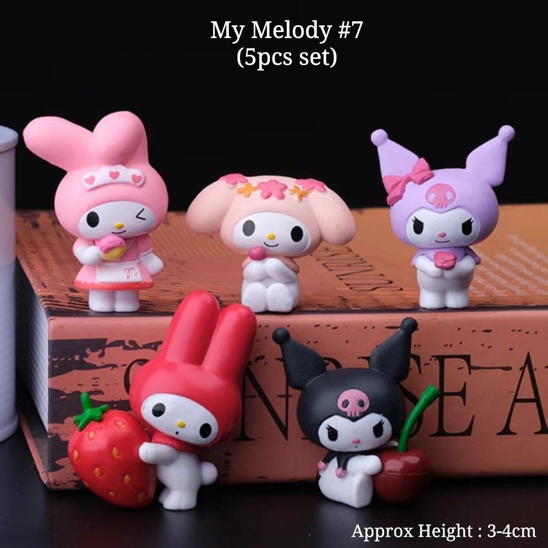 Pochacco #1 / #2 Figurines Cake Topper, Hobbies & Toys, Toys & Games on ...