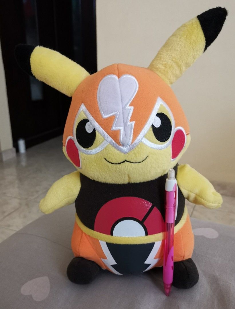 Pokemon Pikachu libre plush
