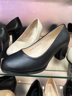 Rock & Rose black shoes 2inches heels