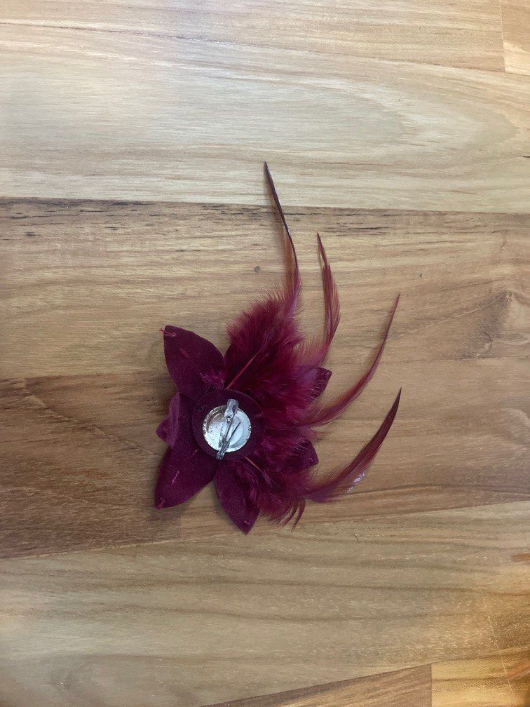 Red maroon flower flowery brooch