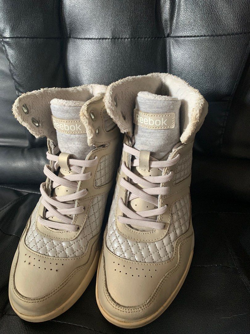 AUTHENTIC REEBOK EASYTONE Women s Fashion Footwear Sneakers on
