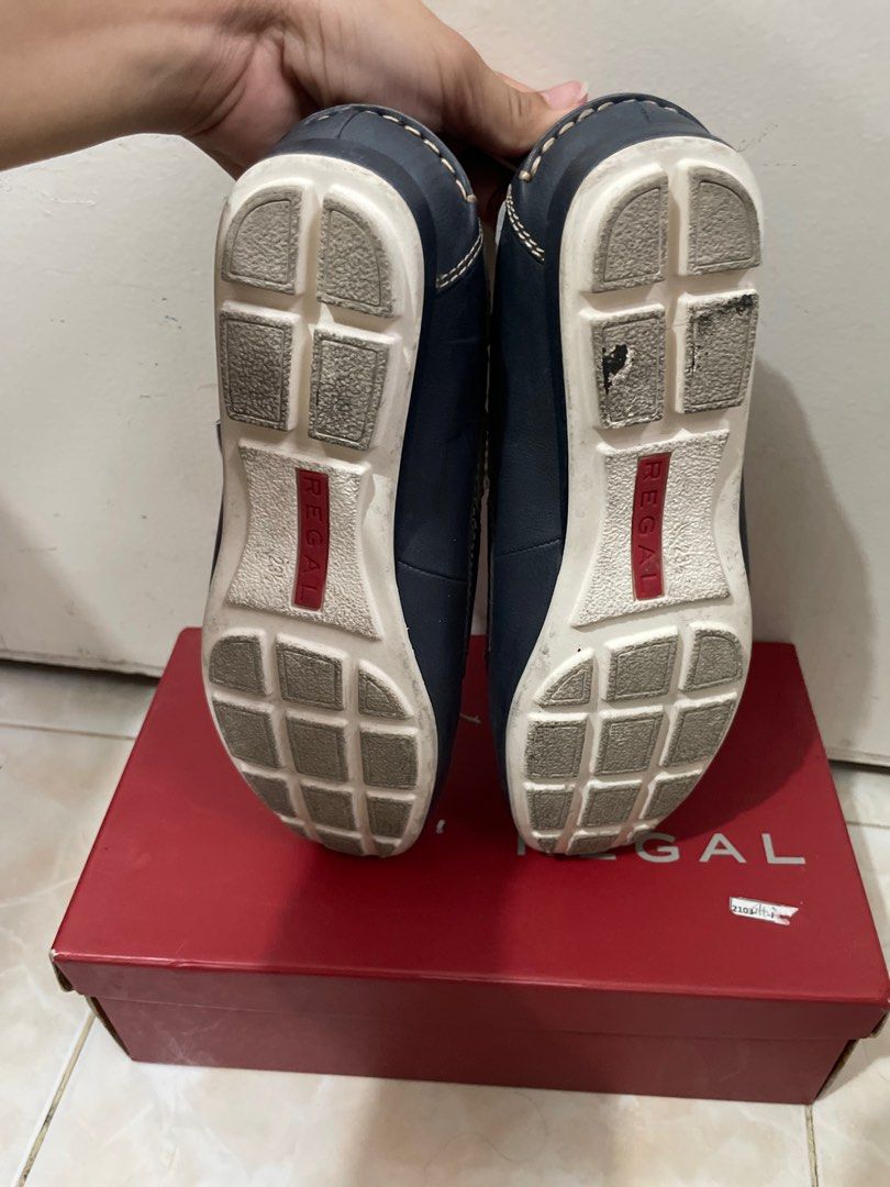 Regal Topsider, Women's Fashion, Footwear, Sneakers on Carousell