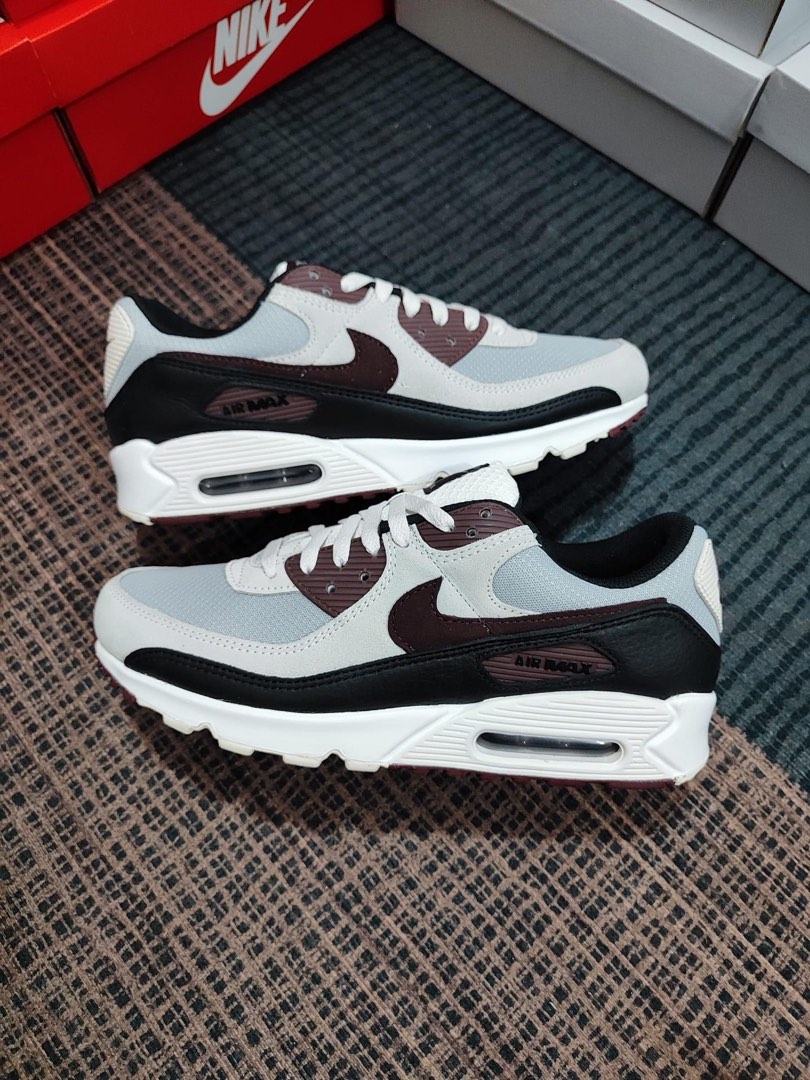 mens burgundy air max