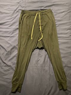 (Category: ) located in . Submitted by ilikeclothez (Listing ID 1233174018, Image 1). Description: .