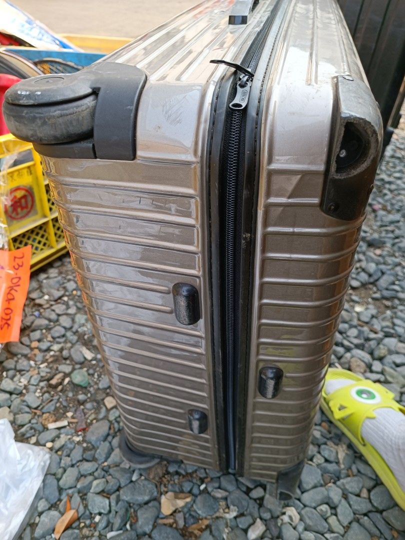 Rimowa extra large size luggage super light weight, Hobbies & Toys