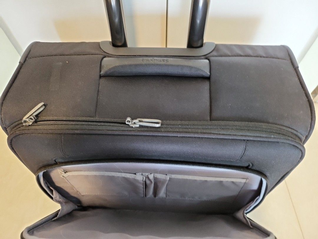 Samsonite Cabin Luggage, Hobbies & Toys, Travel, Luggage on Carousell