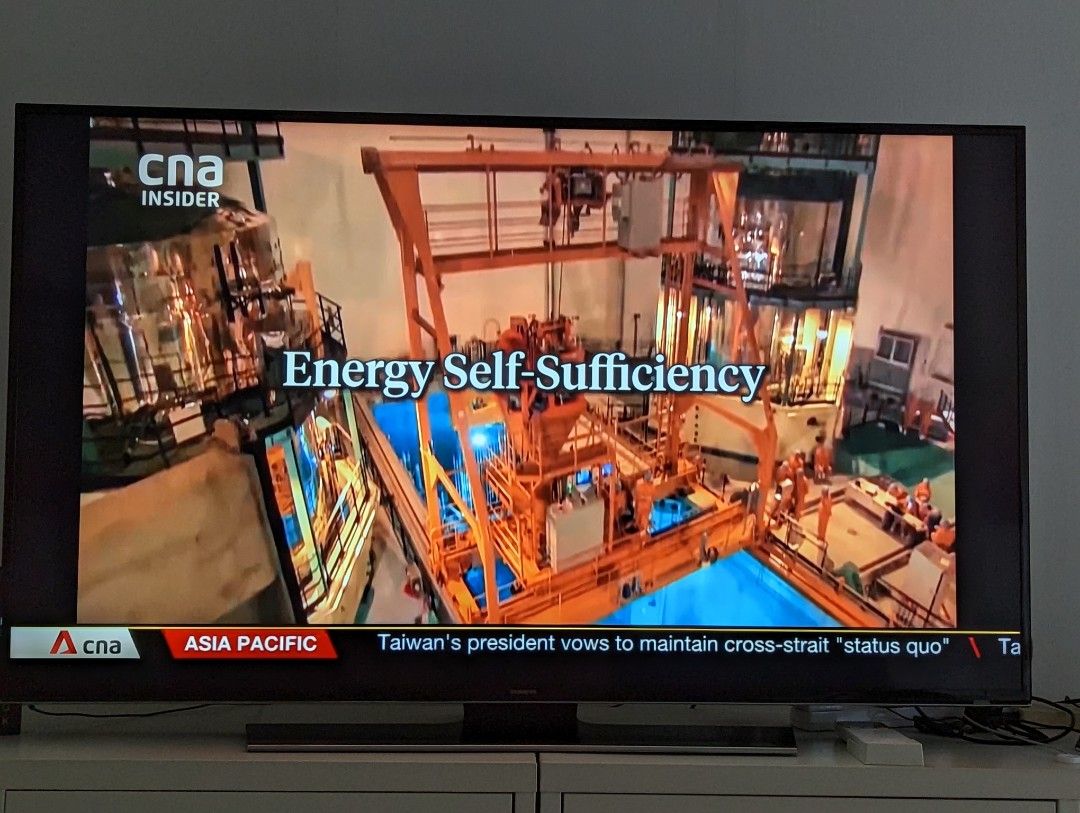 Samsung 55 inch TV ( UA55HU7000K), TV & Home Appliances, TV