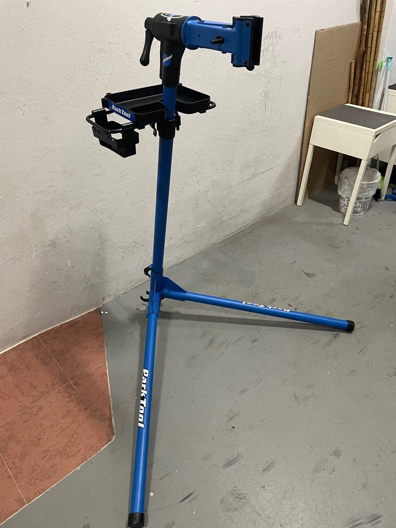 Selling Park Tool bike stand and tray PCS10, Sports Equipment