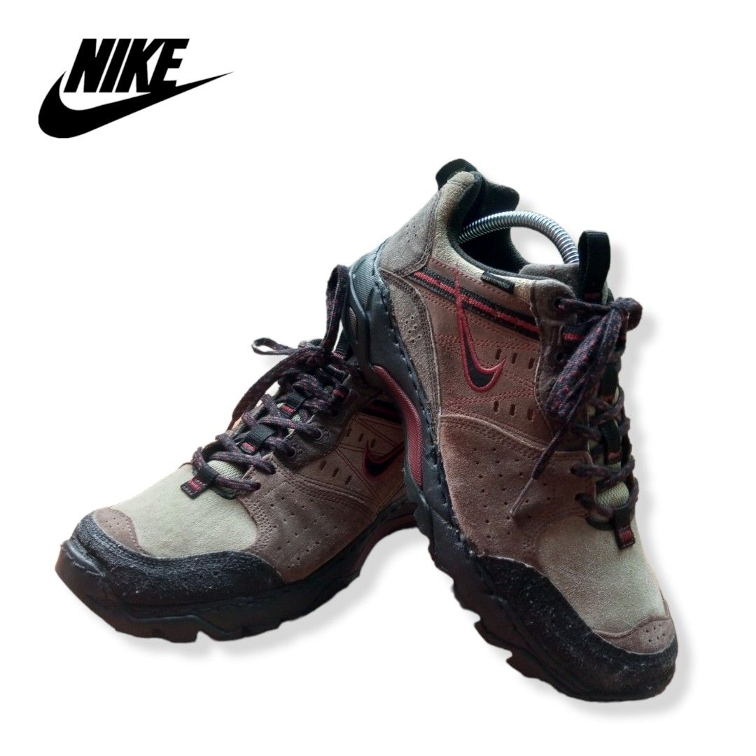 Sepatu nike discount outdoor original