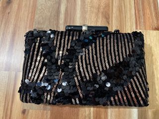 (Category: ) located in . Submitted by lulu015 (Listing ID 1233039166, Image 1). Description: .