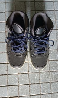 （分類：）位於 。 由 clean.energy 提交（商品編號 1233038367，圖片 1）。簡介： 。
