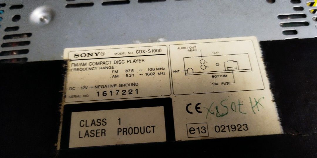 Sony FM/AM CD player63148623058435112