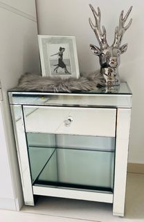 (Category: ) located in . Submitted by seven_sg (Listing ID 1233047110, Image 1). Description: .