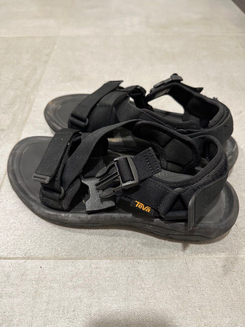 Teva men's sandals size sales 15
