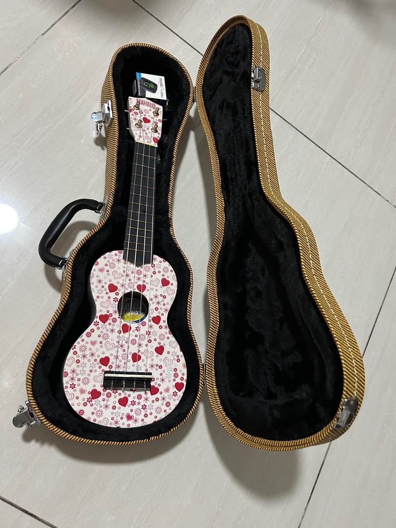 Ukulele (brand new), Hobbies & Toys, Music & Media, Musical Instruments