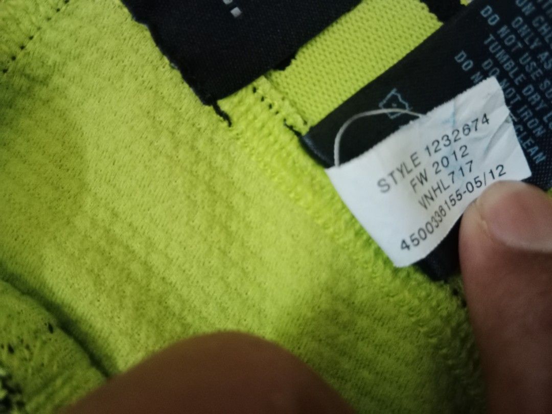 Under armour vnhl717 outlet
