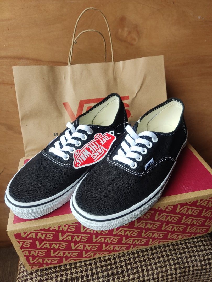 Vans Authentic Classic Black White Original 100, Fesyen Pria, Sepatu