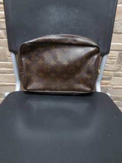 Vintage LV monogram clutch with flaws